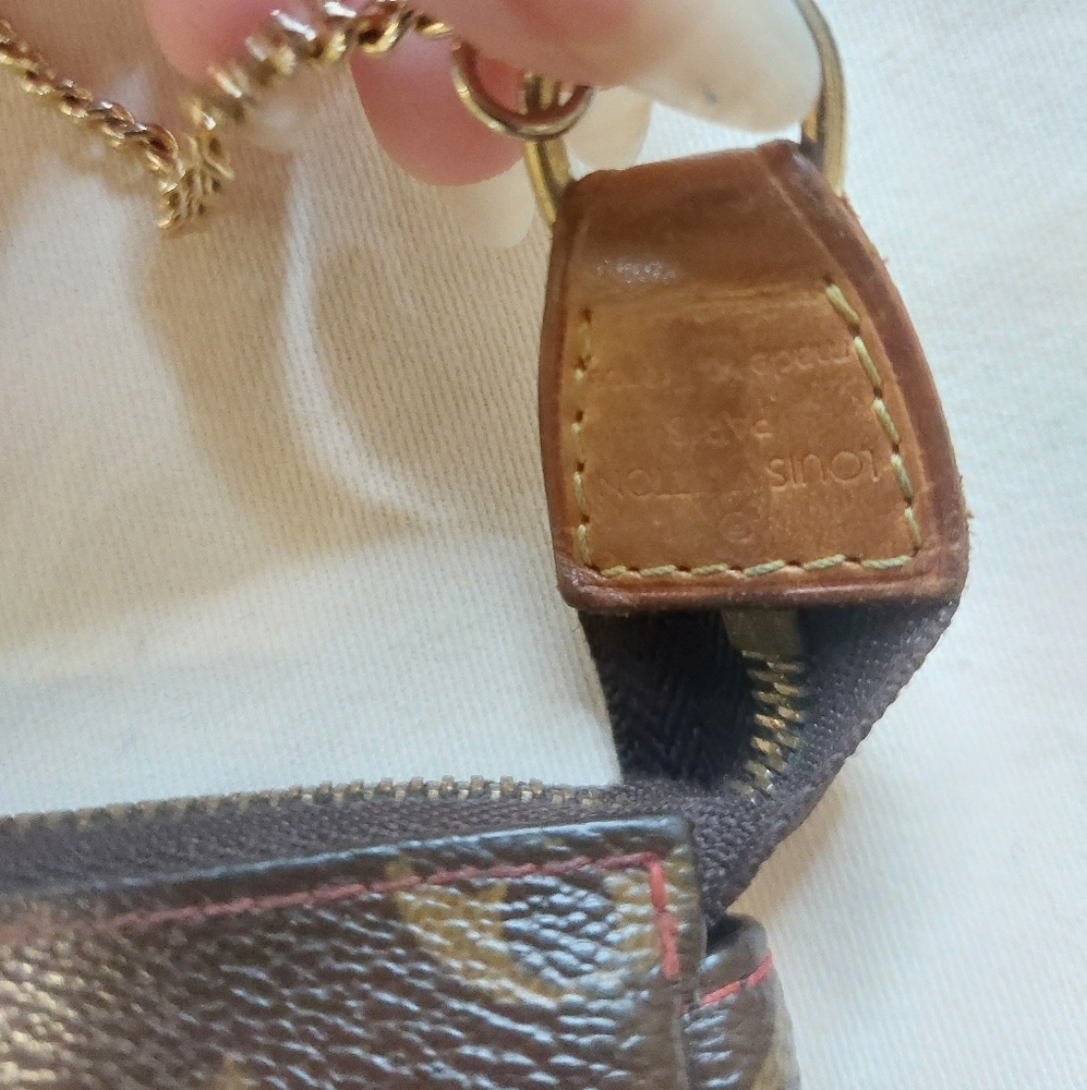 💖SOLD💖 Louis Vuitton Murakami Cherry Pochette bag - Picture 3 of 14